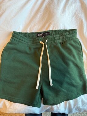 Forest Green Brooklyn Cloth 5” short Fleece Drawstring Shorts Med